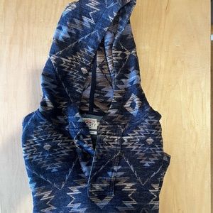 Worn once, pristine Faherty Brand Poncho.  Organic Cotton. Size: XS